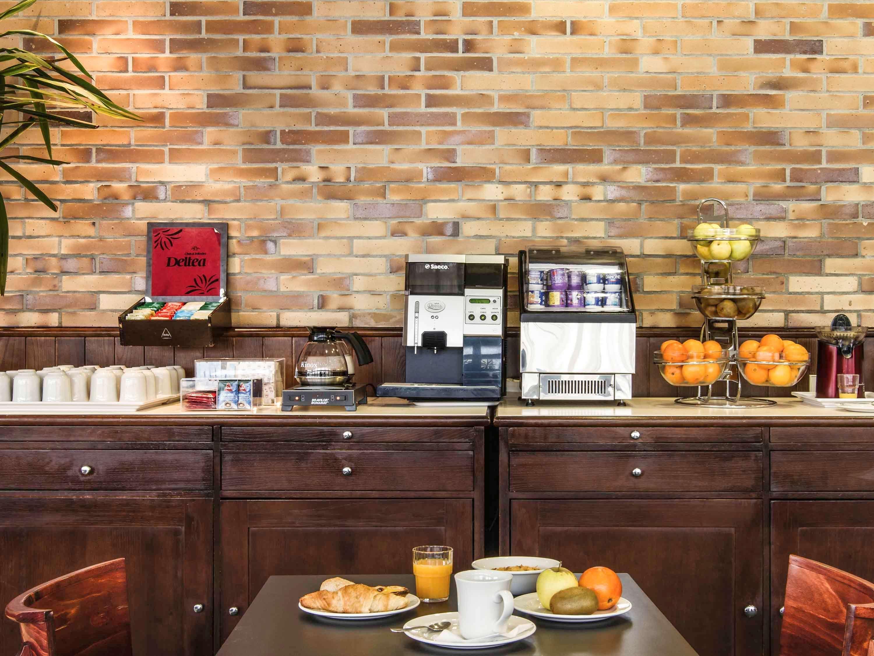 Hotel Ibis Bragança מראה חיצוני תמונה