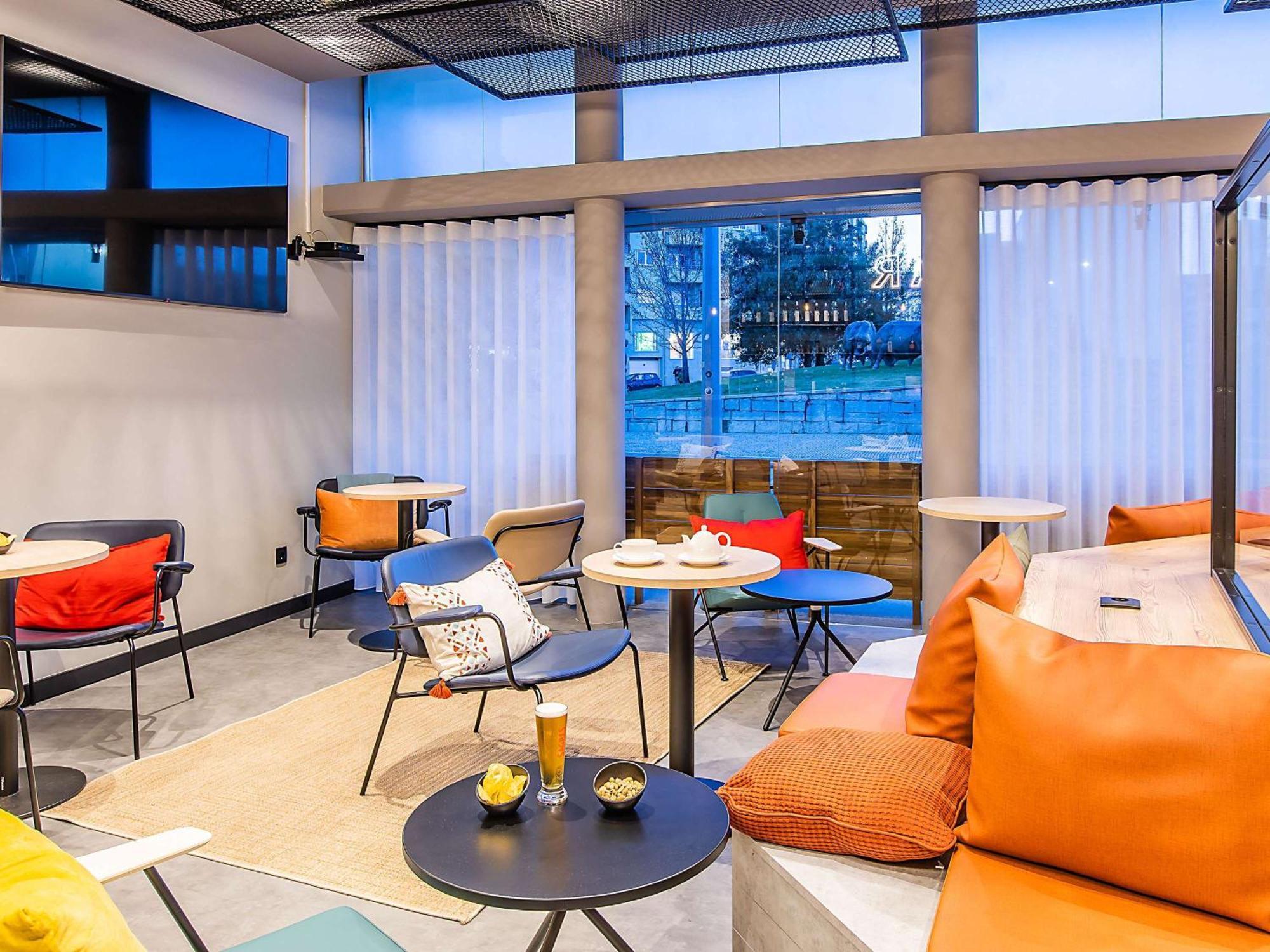 Hotel Ibis Bragança מראה חיצוני תמונה