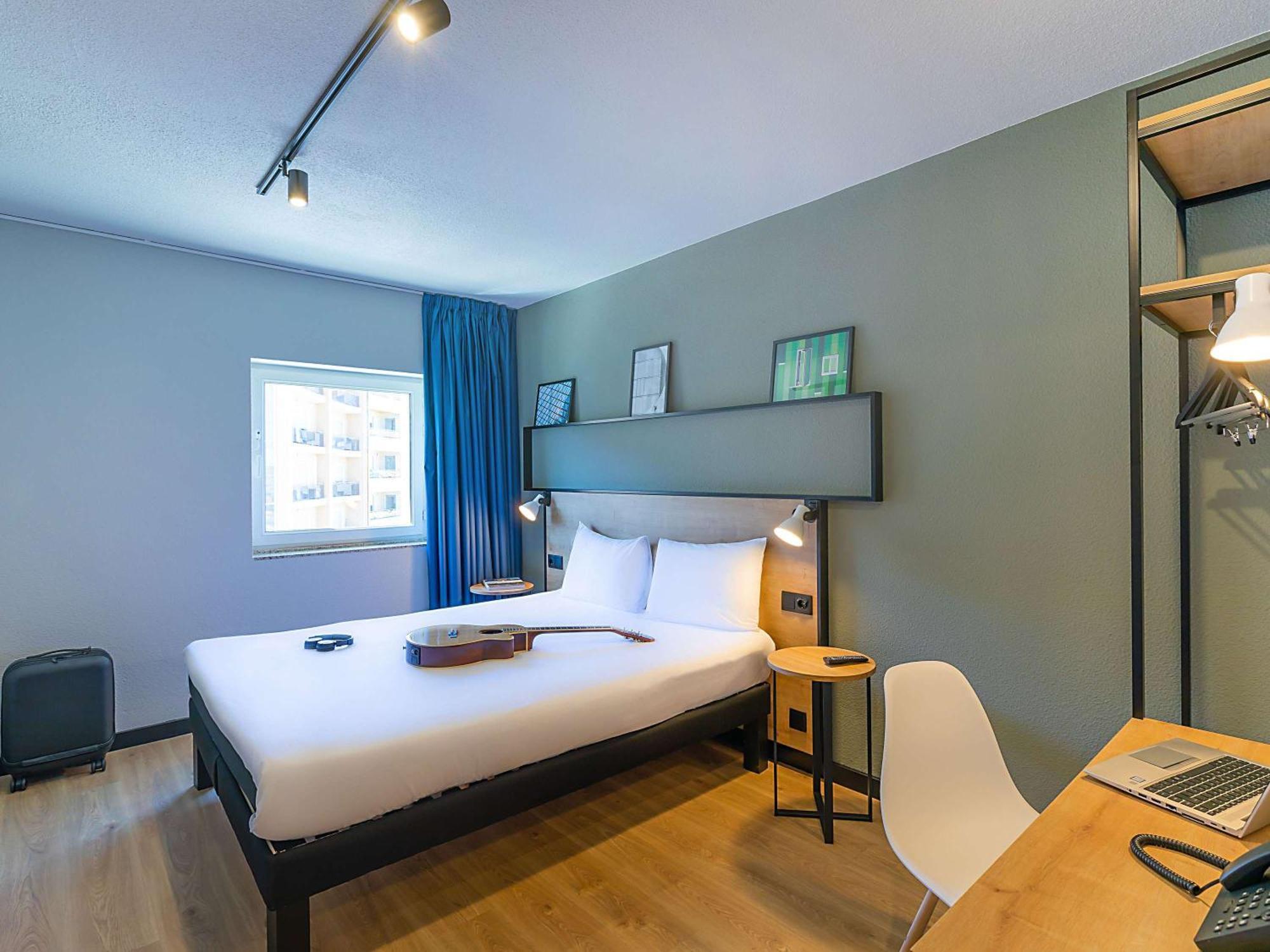 Hotel Ibis Bragança מראה חיצוני תמונה