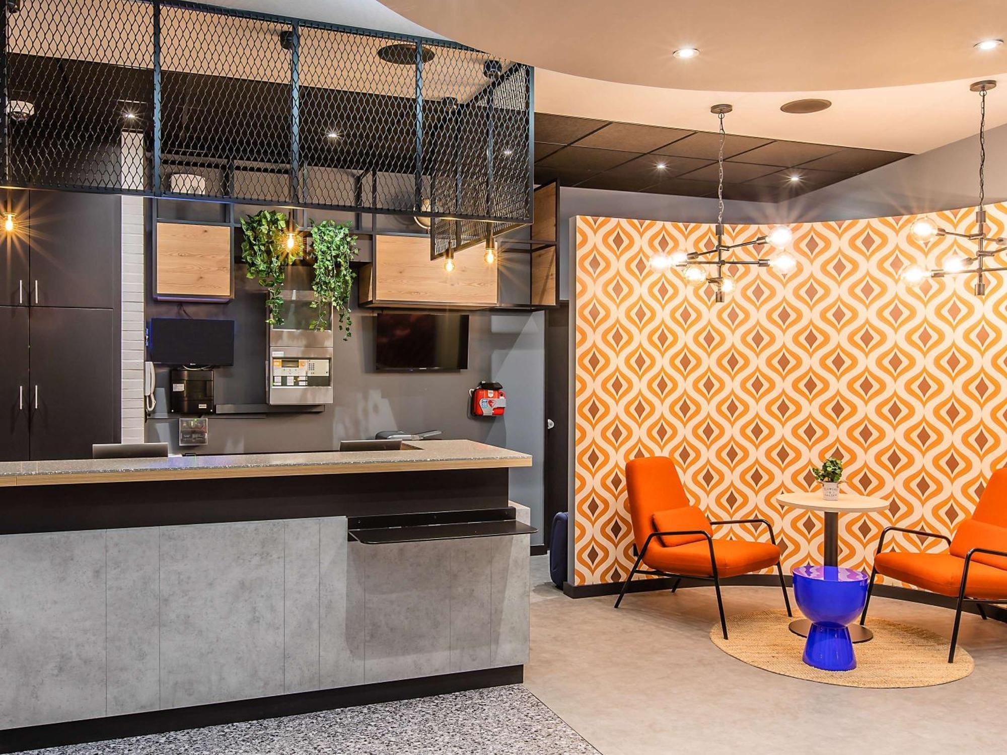 Hotel Ibis Bragança מראה חיצוני תמונה